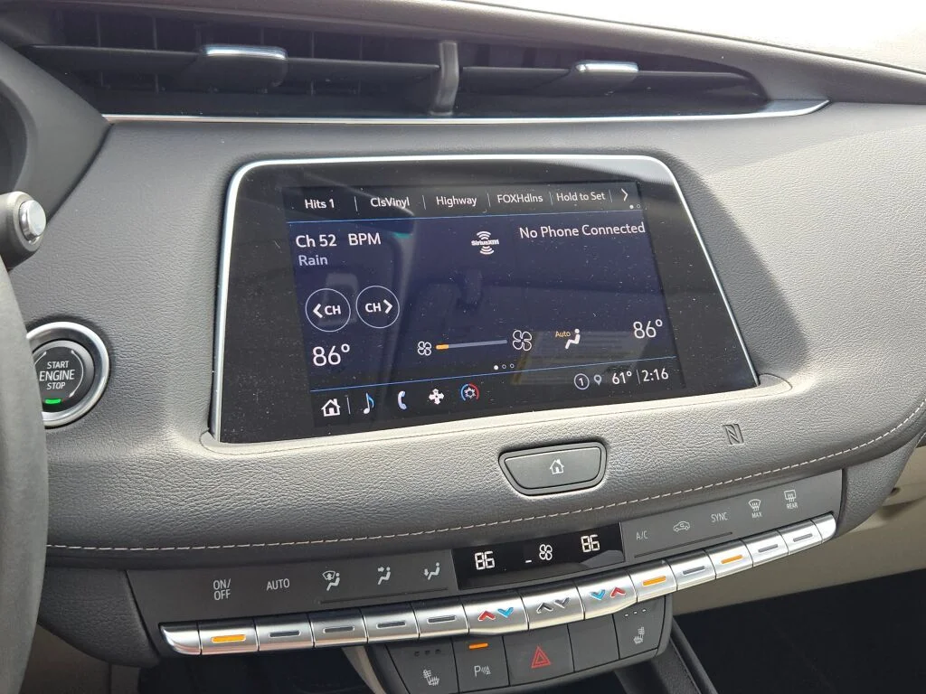 Used 2021 Gray Cadillac Luxury image 28