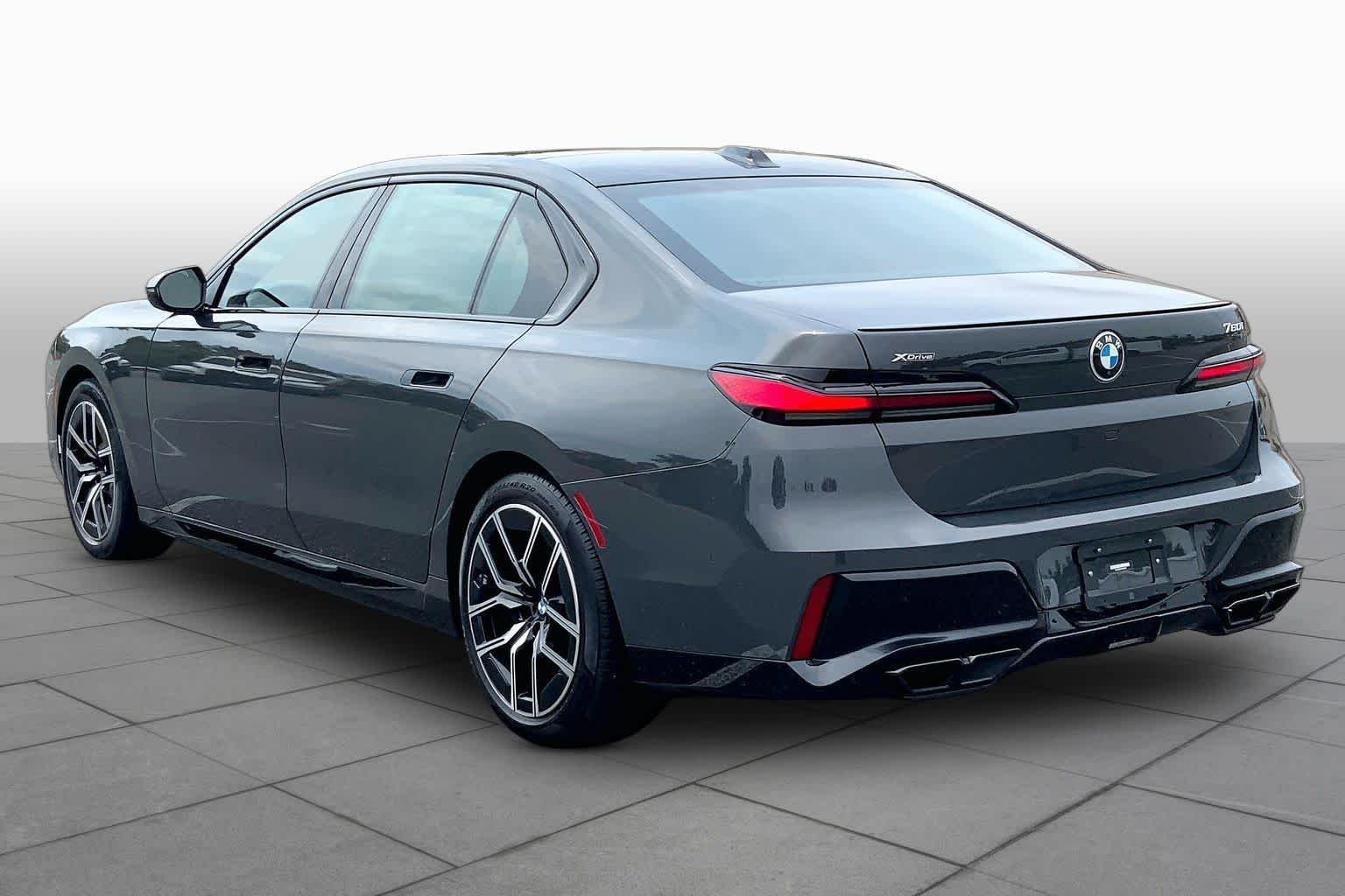 Certified Used 2023 Dravit Grey Metallic BMW 760i xDrive image 11