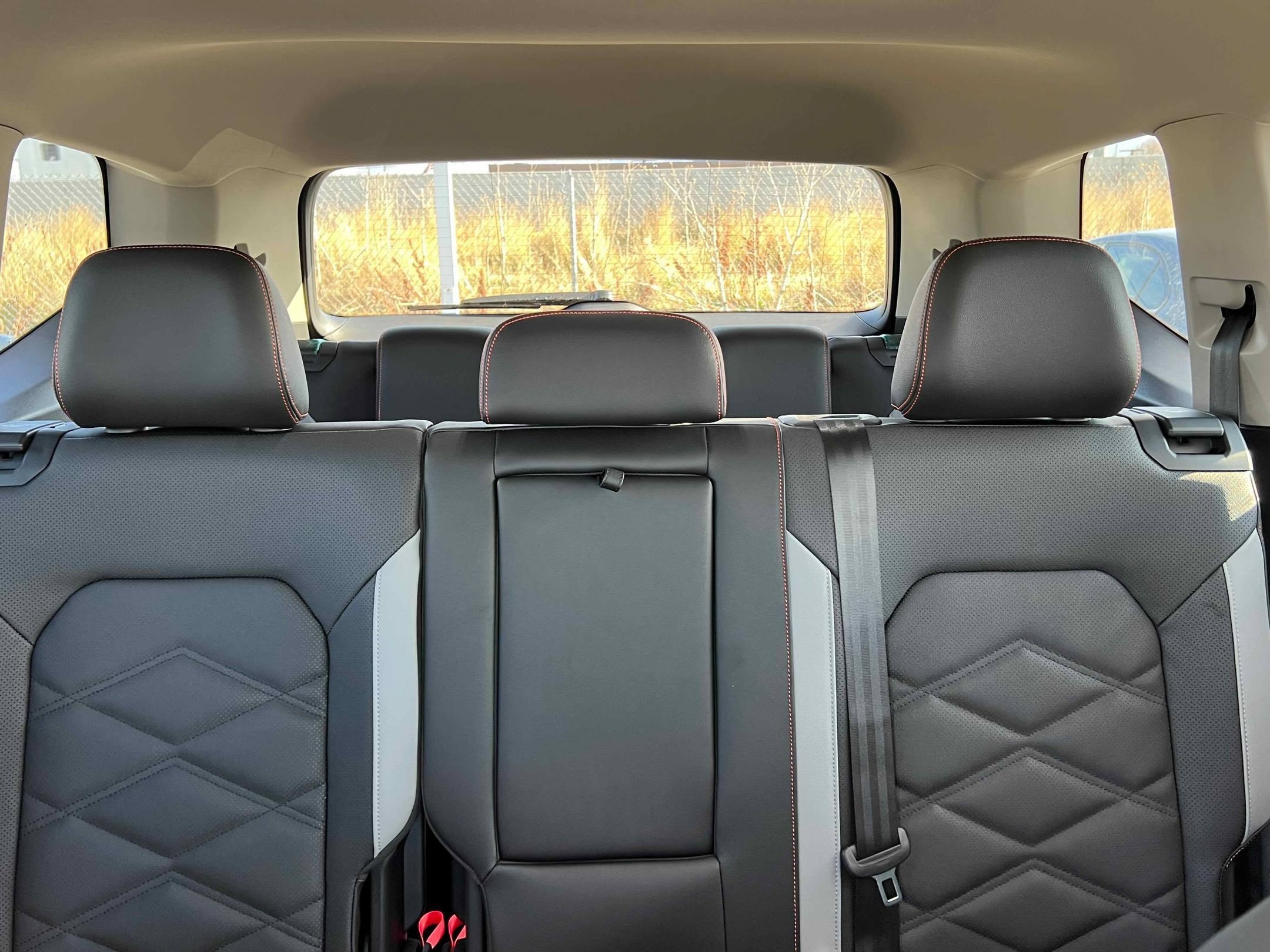 New 2026 Deep Black Volkswagen 2.0T Peak Edition image 25