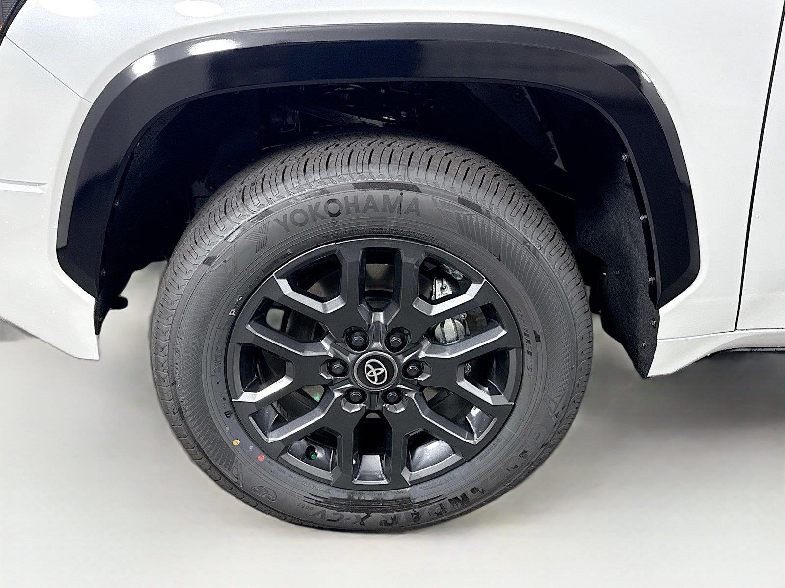 New 2026 Wind Chill Pearl Toyota Platinum i-FORCE MAX image 12