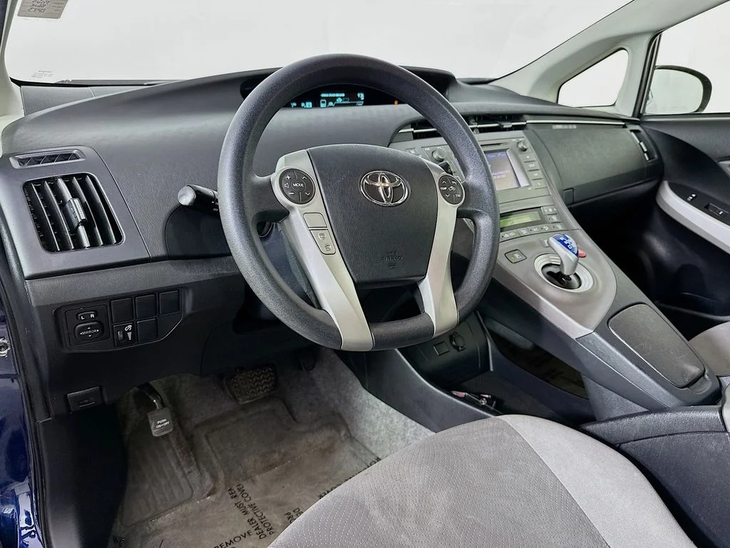 Used 2013 Nautical Blue Metallic Toyota Two image 10