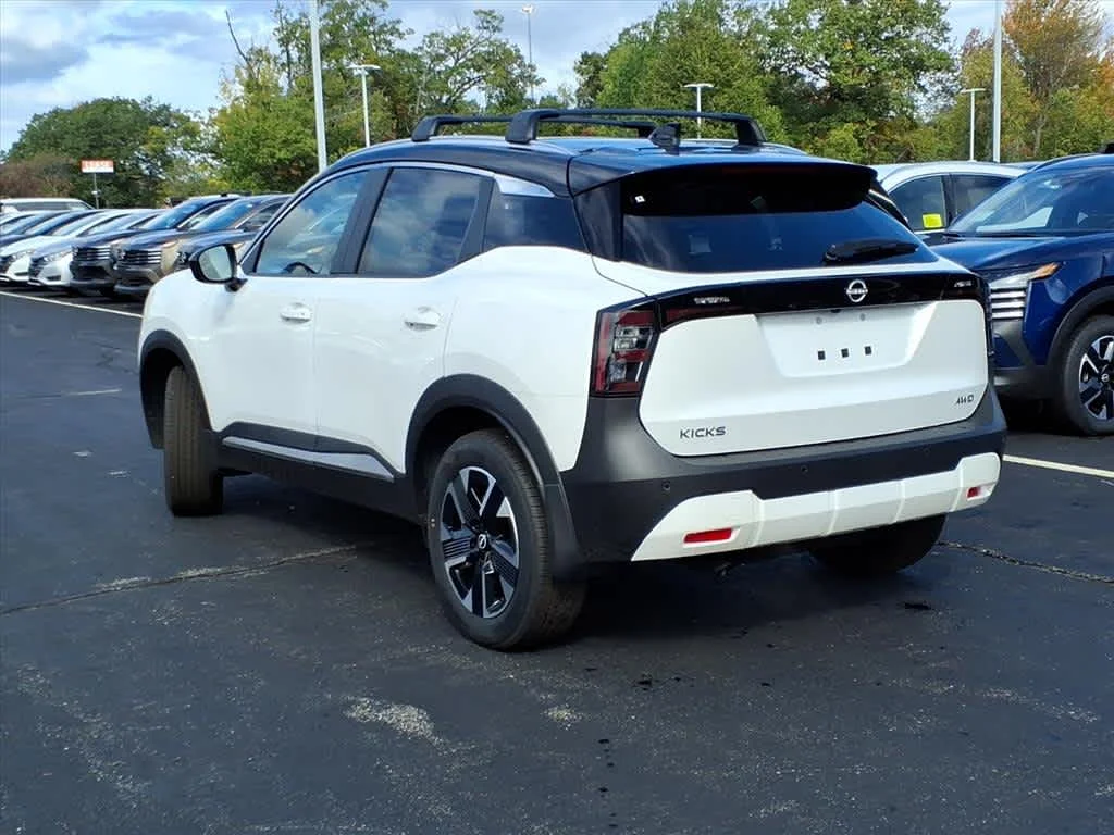 2026 Nissan KICKS SV AWD - Photo 6