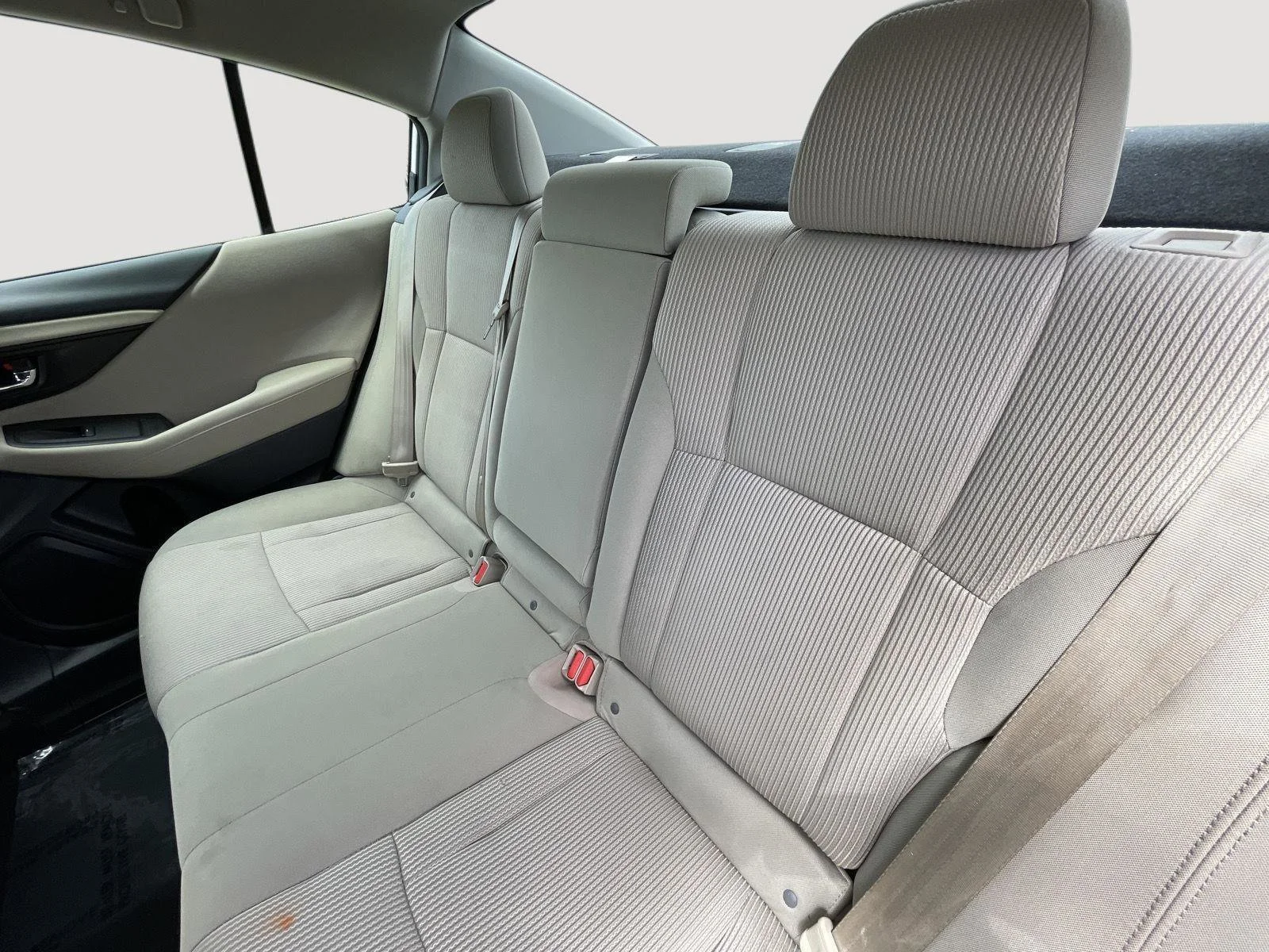 Used 2022 Crystal White Pearl Subaru Premium image 18