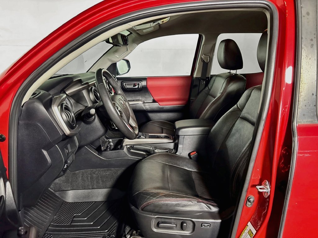 Used 2021 Red Toyota SR5 image 11