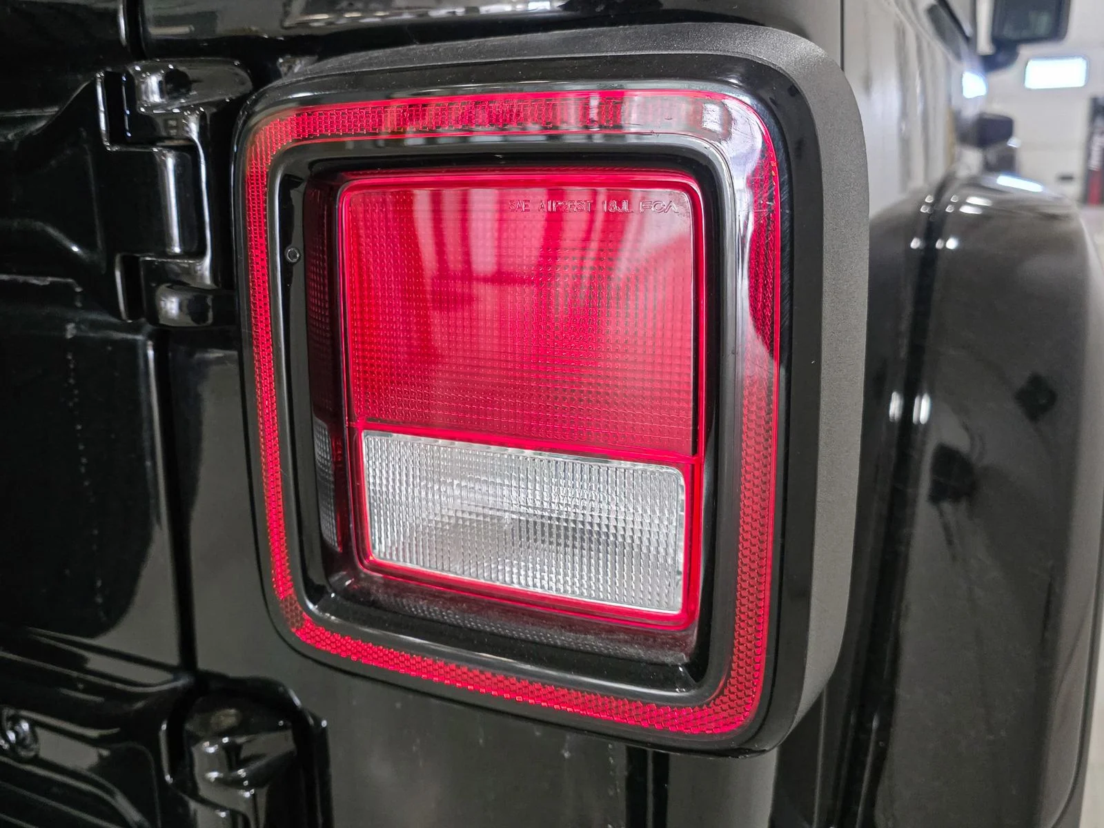 Certified Used 2021 Black Jeep Unlimited Sahara image 14