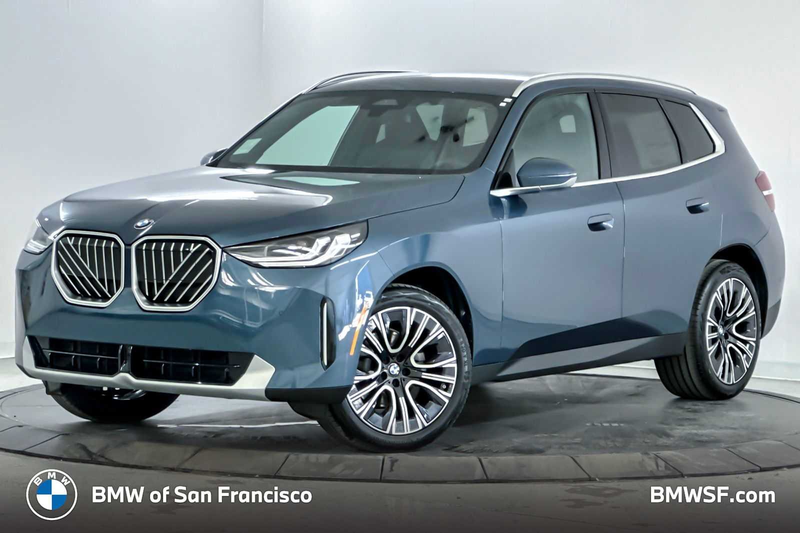 2026 BMW X3 30 XDRIVE's photo