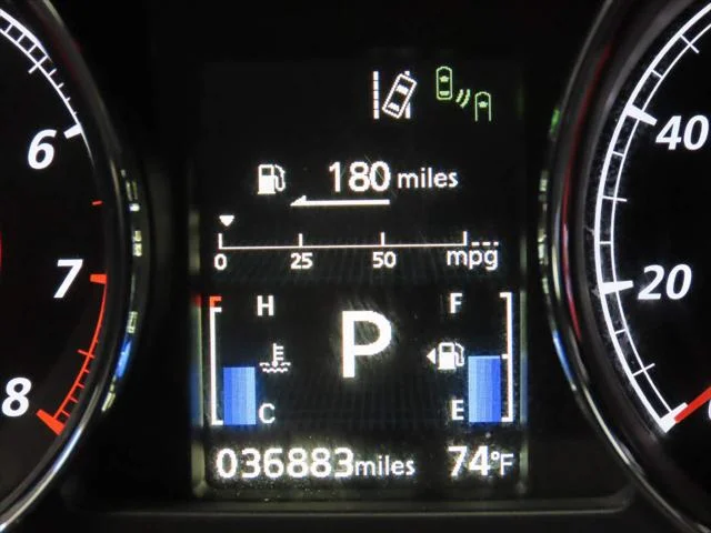 Used 2025  Mitsubishi S image 11