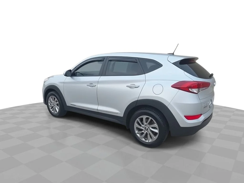 2017 Hyundai Tucson SE - Photo 6