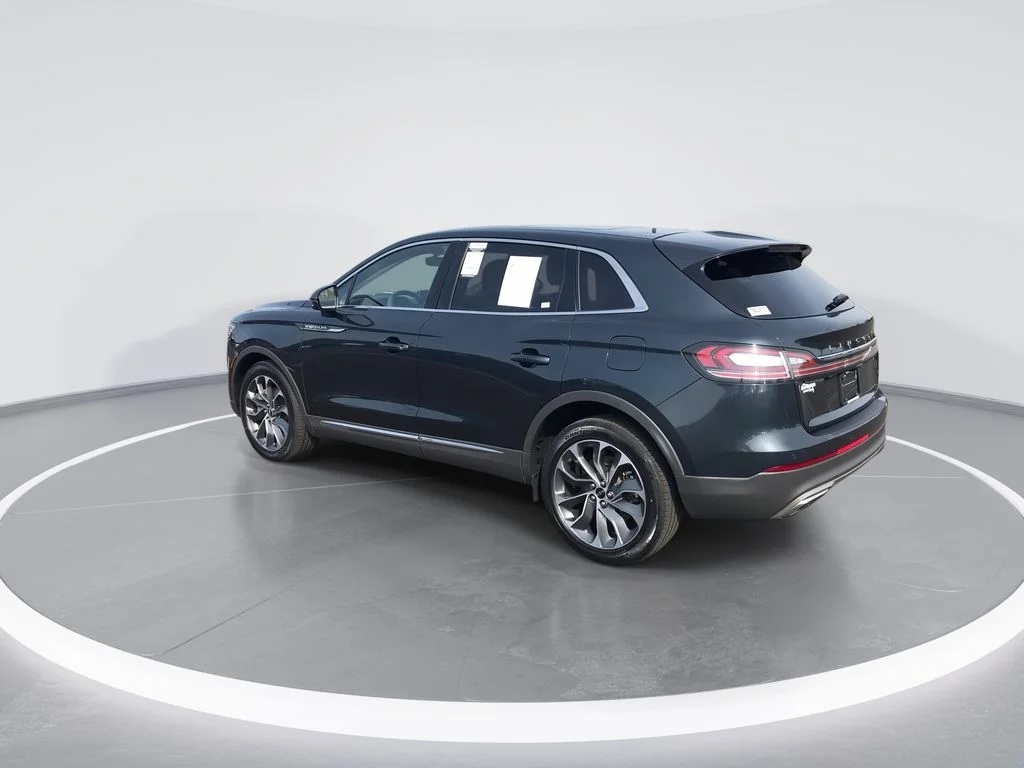 Used 2022 Blue Lincoln Reserve image 6