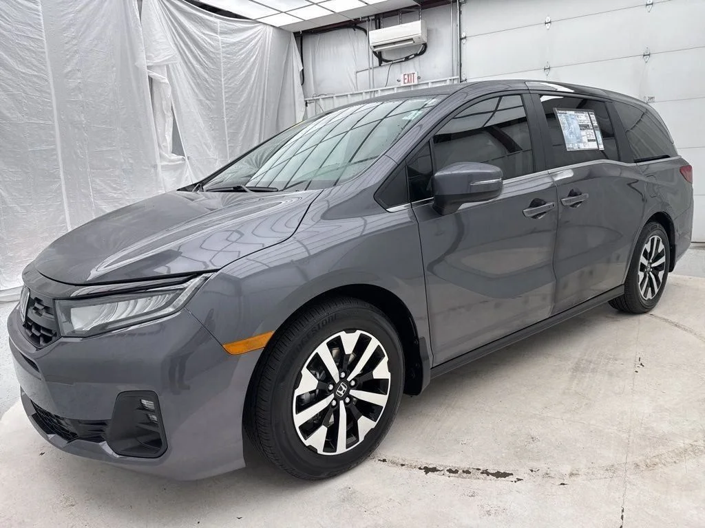 New 2026 Modern Steel Metallic Honda EX-L image 3
