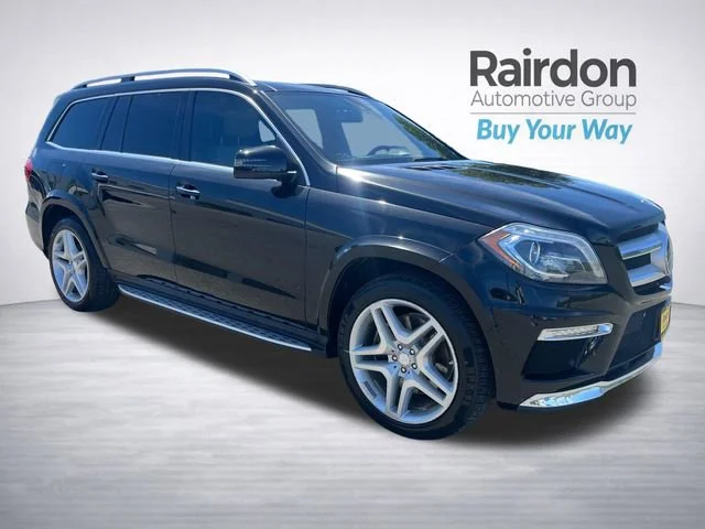 Used 2016 Obsidian Black Metallic Mercedes-Benz GL 550 image 1