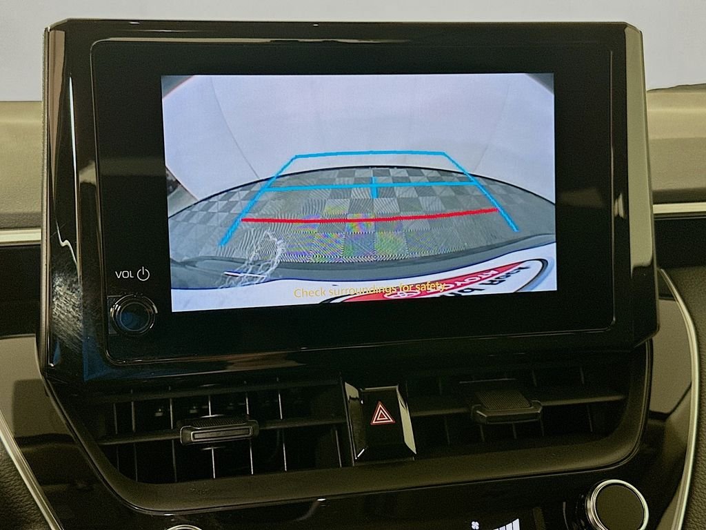 Used 2026  Toyota LE image 14