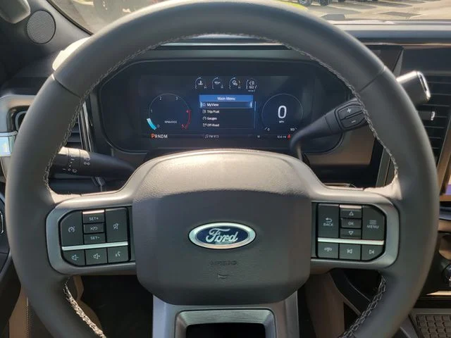New 2026 Gray Ford Lariat image 31