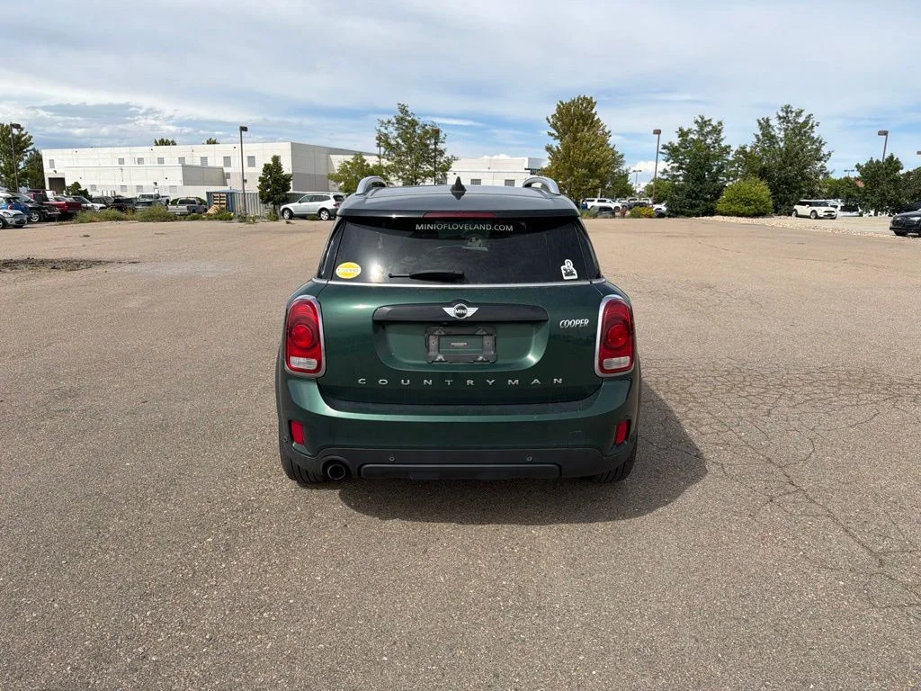 Used 2017 Green MINI  image 4