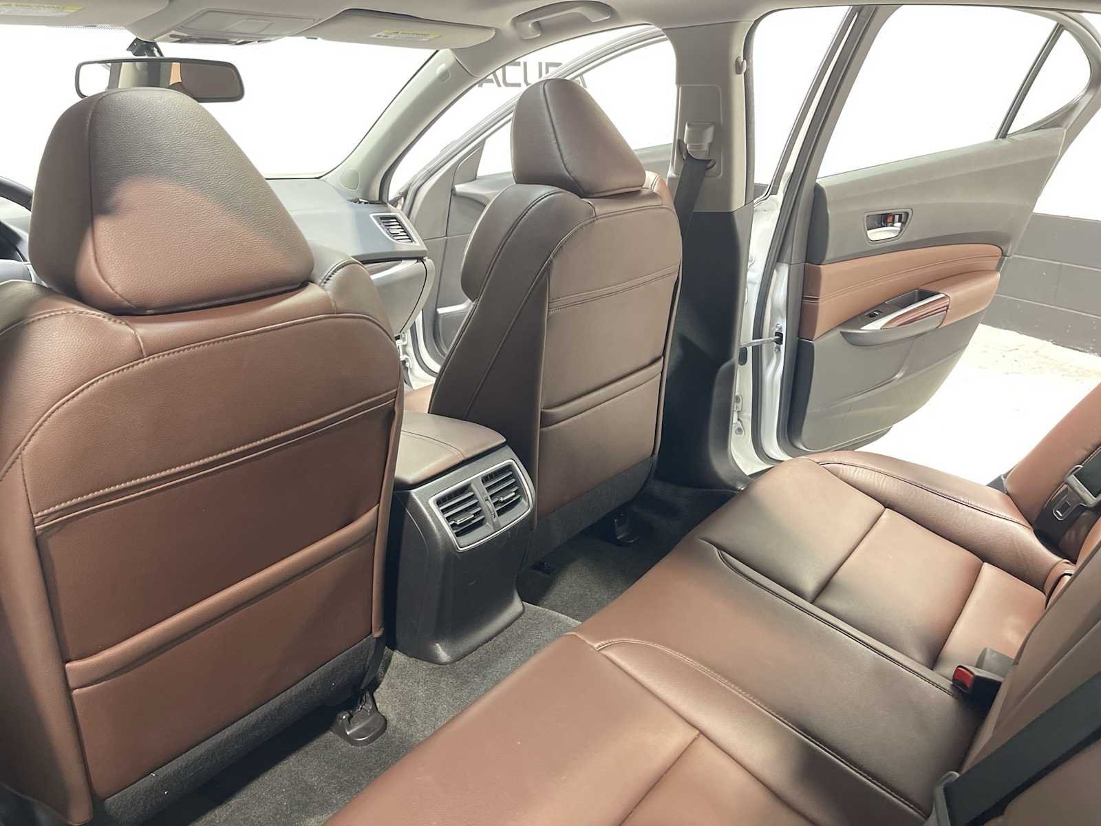 Used 2016 Bellanova White Pearl Acura  image 12
