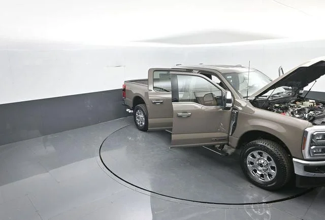 New 2026 Marsh Gray Ford F-350® King Ranch® image 39