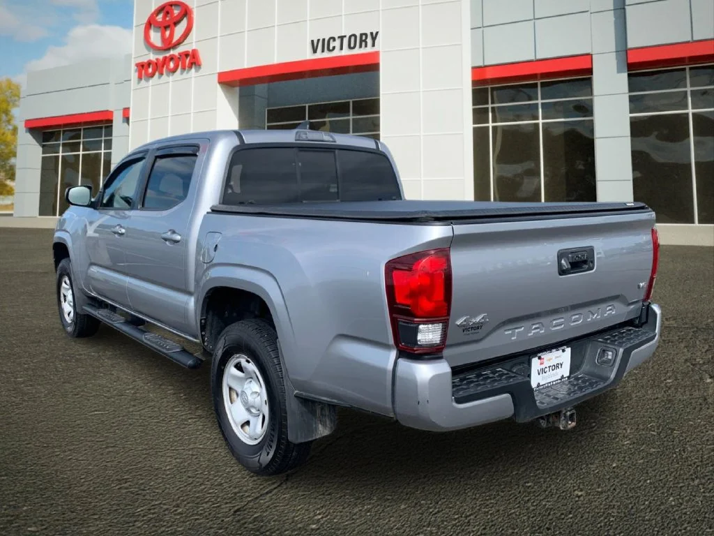 Used 2021 Silver Toyota SR image 5