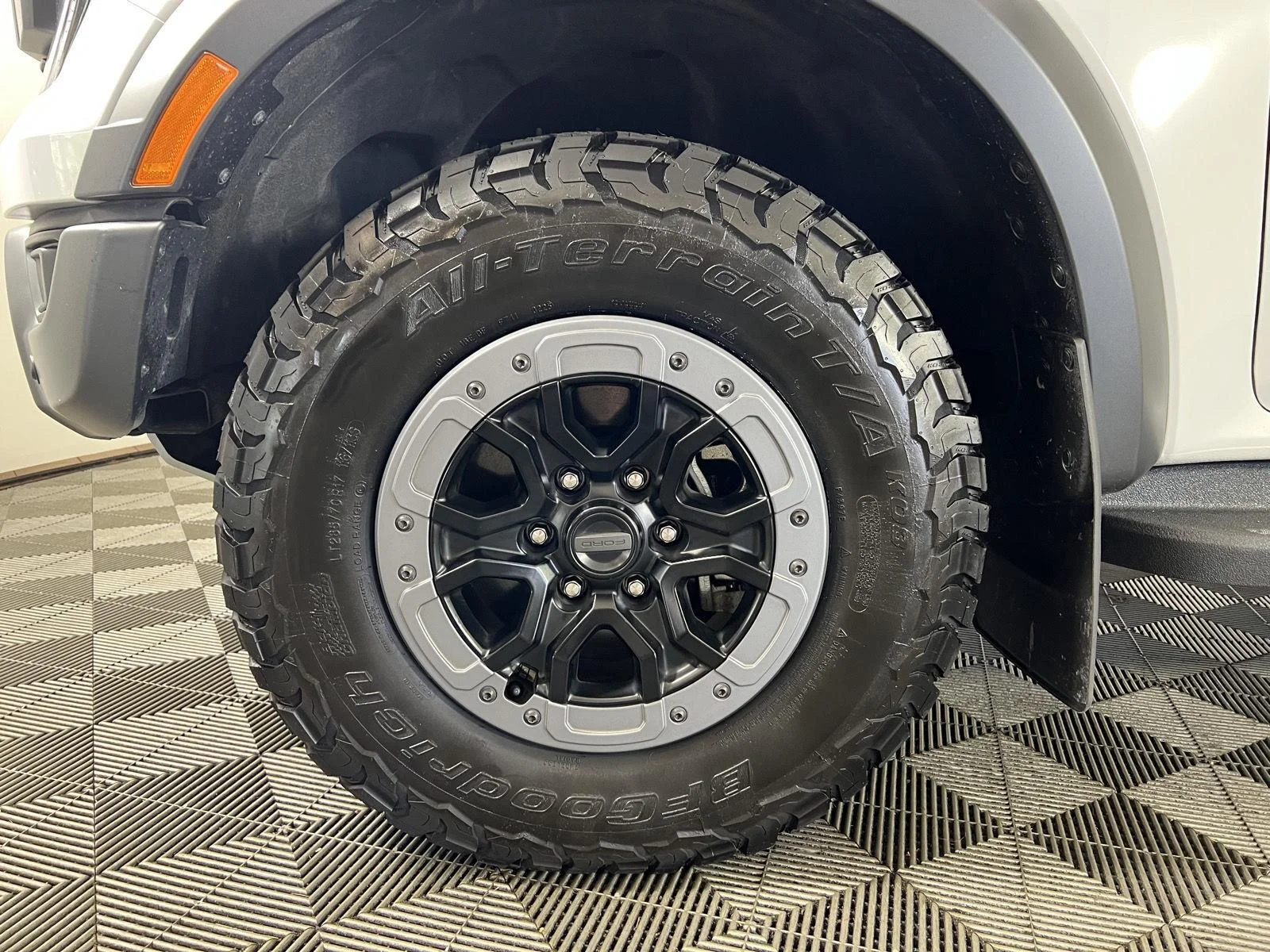 Used 2025 Oxford White Ford Raptor image 10