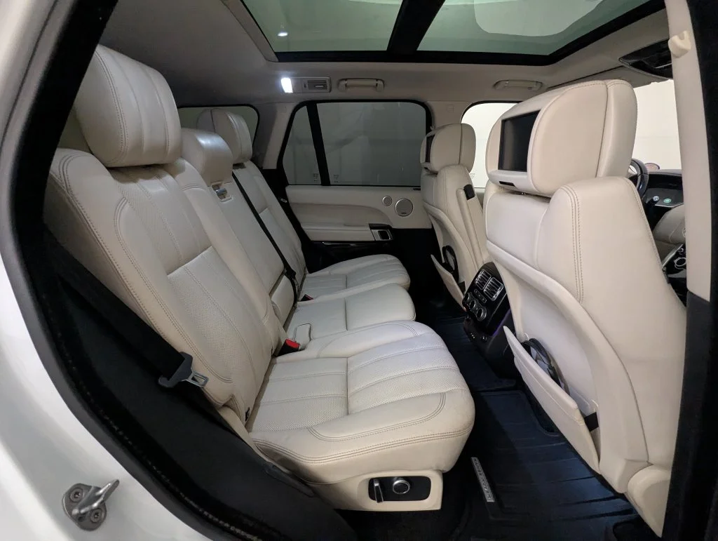 Certified Used 2016 White Land Rover 5.0L V8 Supercharged image 40