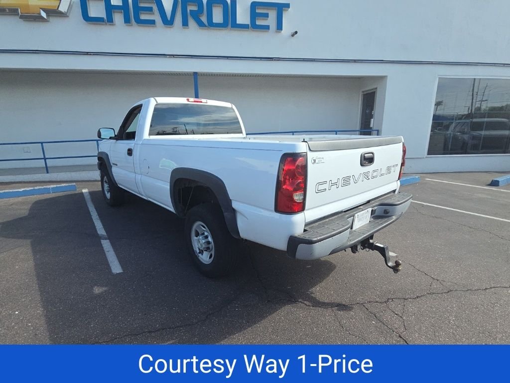 Used 2006 White Chevrolet LS image 7
