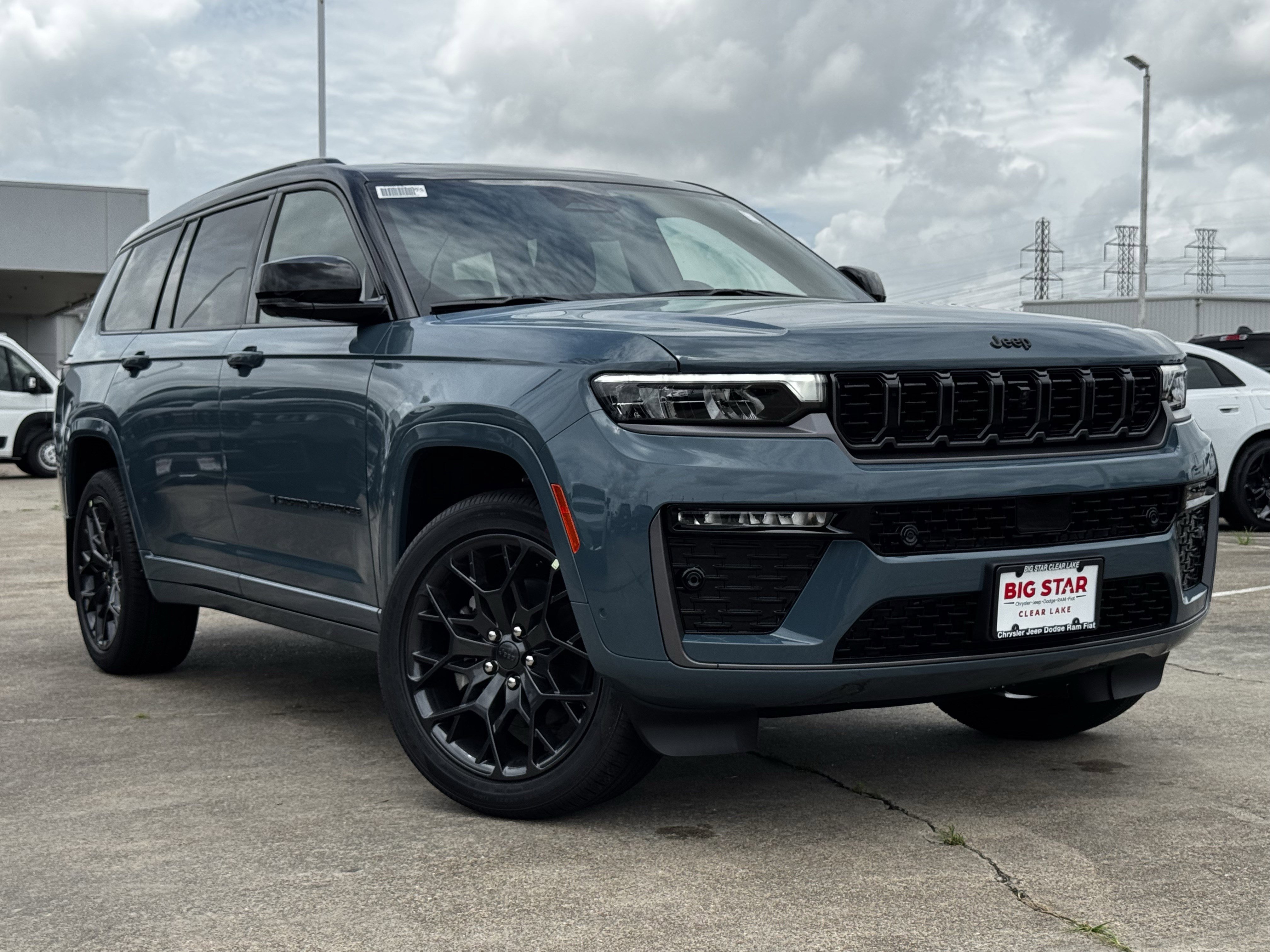 New 2026 Steel Blue Exterior Paint Jeep Summit image 2