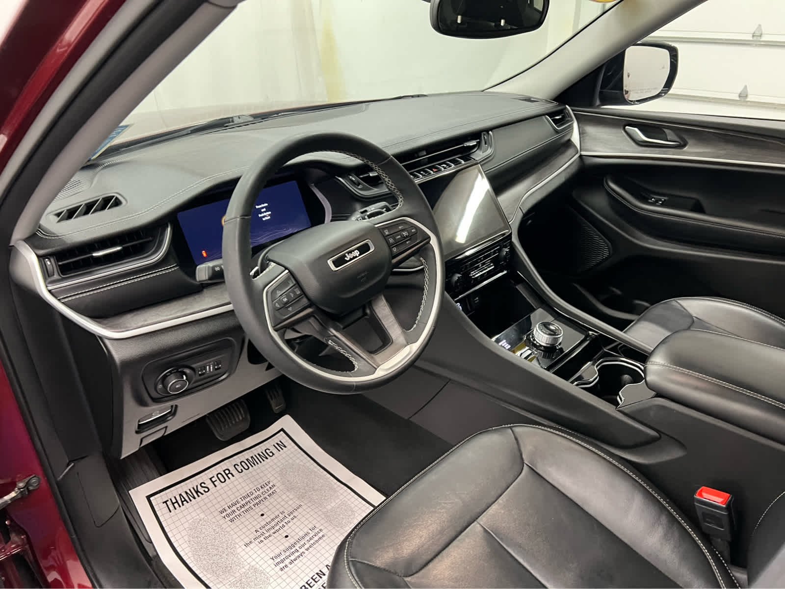 Used 2023 Velvet Red Pearlcoat Jeep Limited image 18