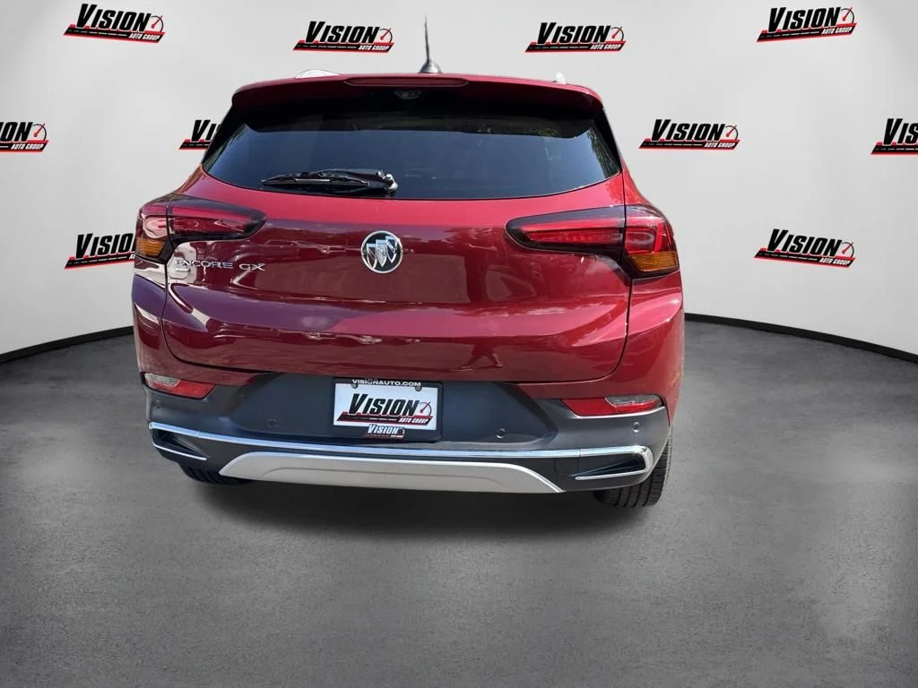 Used 2020 Red Buick Essence image 6