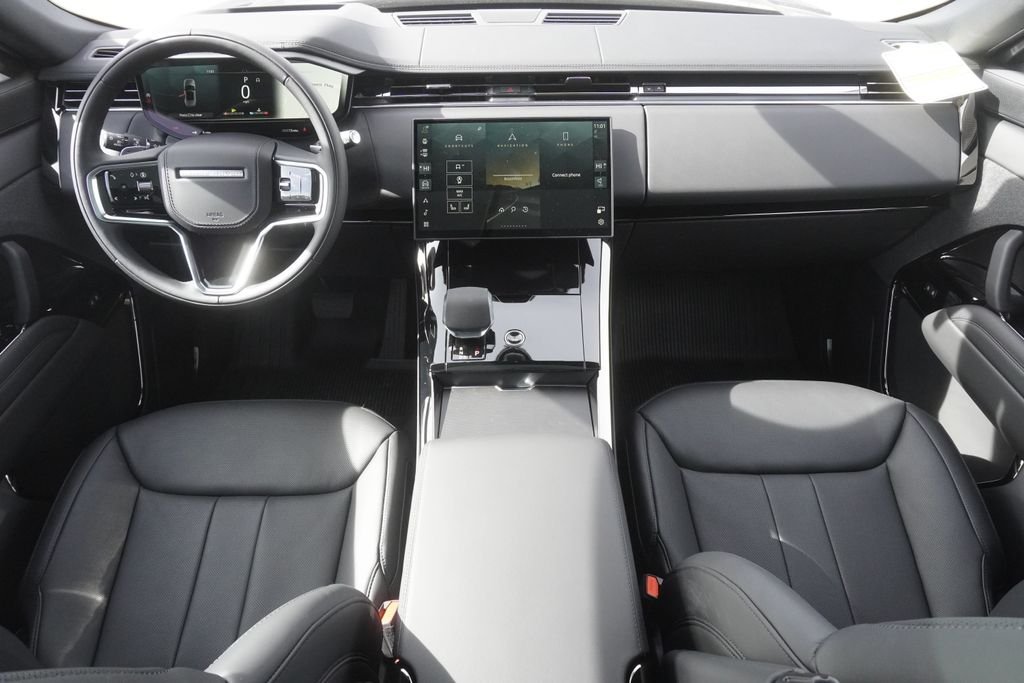 New 2026 Carpathian Grey Land Rover SE image 9