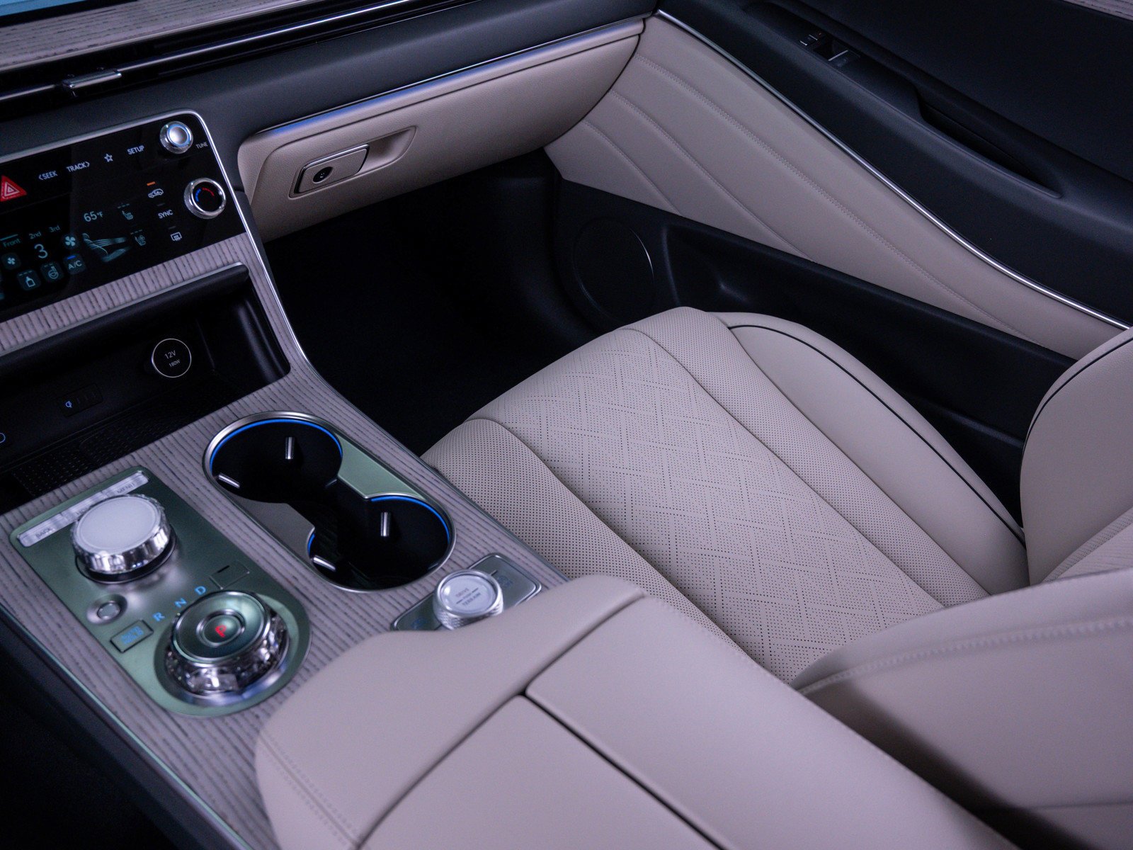 2026 GENESIS GV80 Advanced - Photo 29