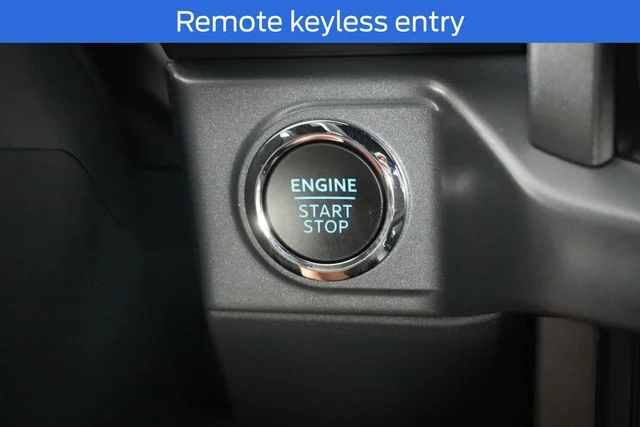 New 2026 Oxford White Ford XLT image 16