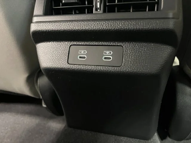 New 2026 Platinum White Pearl Honda LX image 21