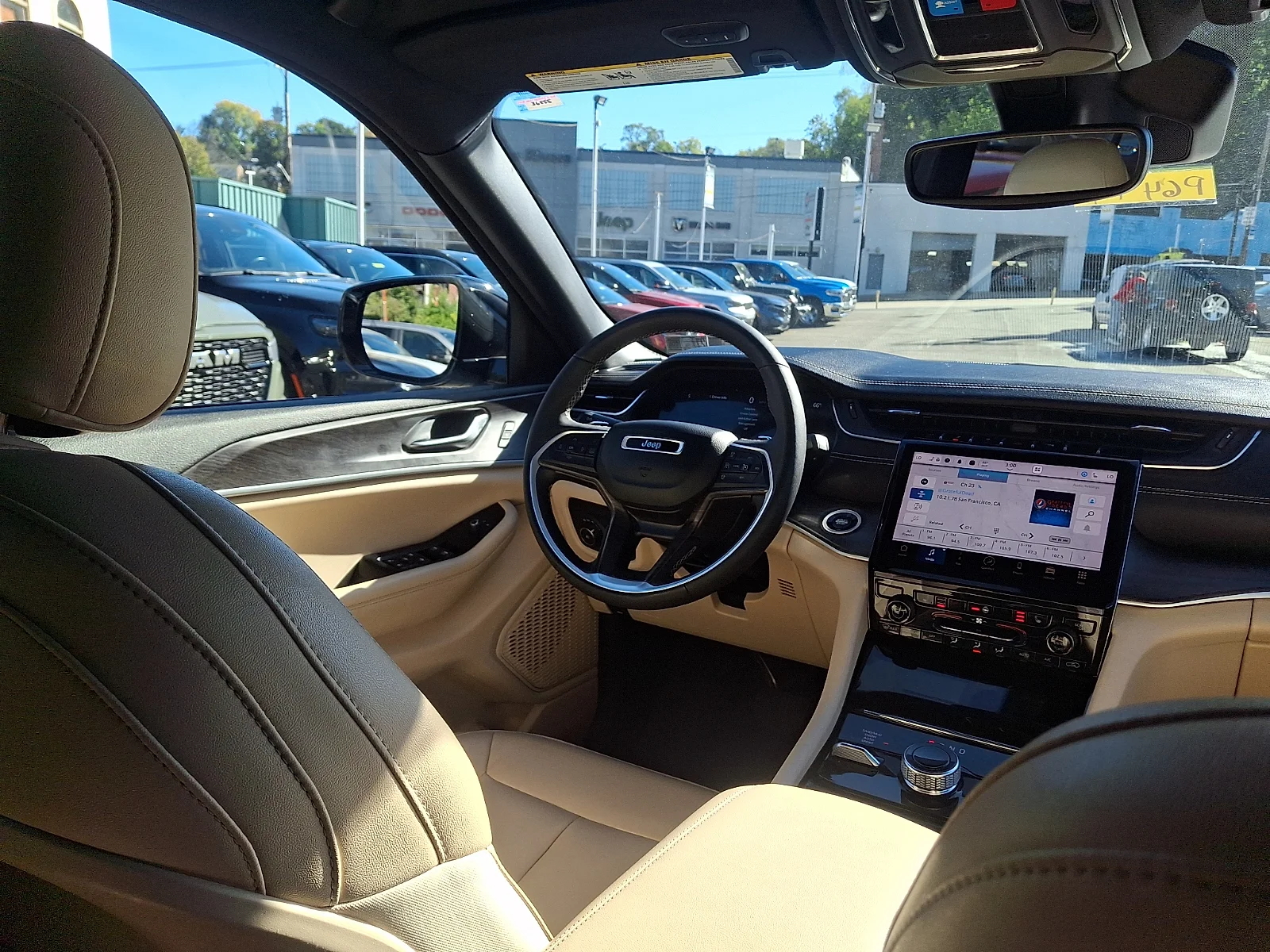 Used 2023 White Jeep Limited image 14
