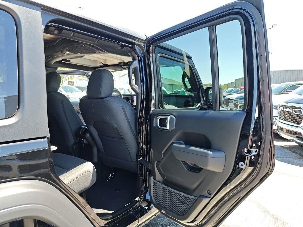 New 2026 Black Clearcoat Jeep Sport S image 31