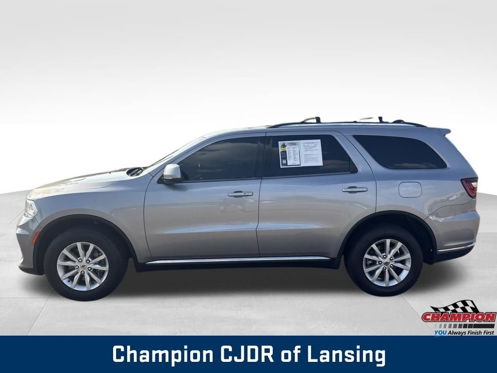 Used 2021 Billet Clearcoat Dodge SXT Plus image 4