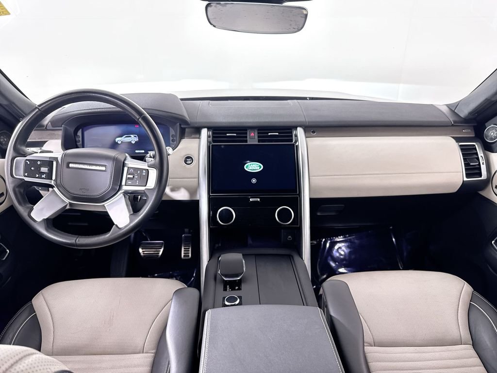 Used 2021 Brown Land Rover HSE R-Dynamic image 19