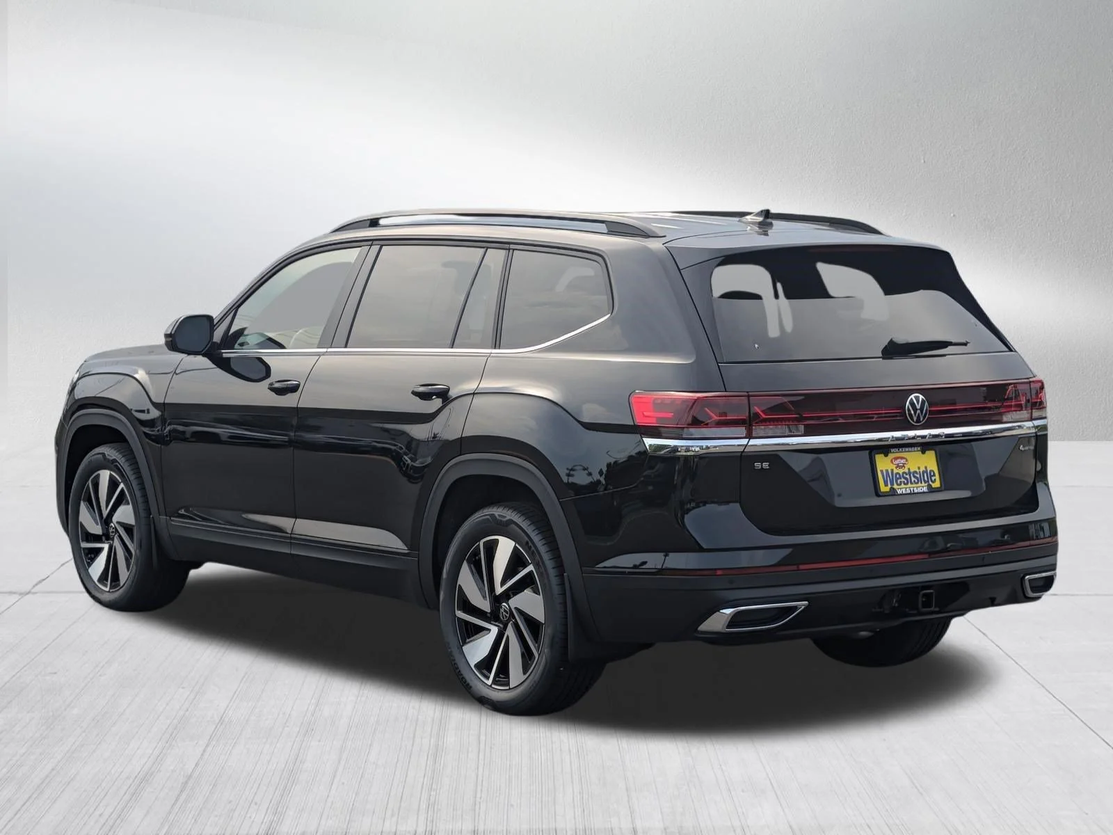 New 2026 Deep Black Pearl Volkswagen 2.0T SE w/Technology image 4