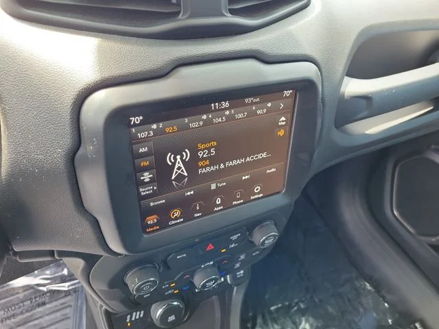 Used 2022 White Jeep Sport image 28