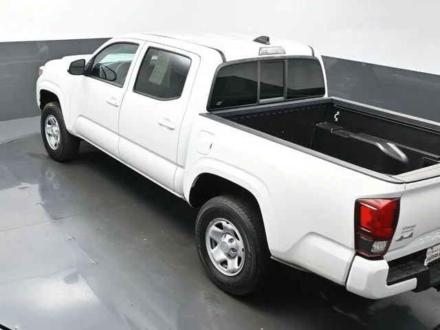 Used 2023 White Toyota SR image 40