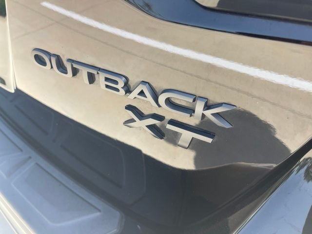 Used 2020  Subaru Onyx Edition XT image 7