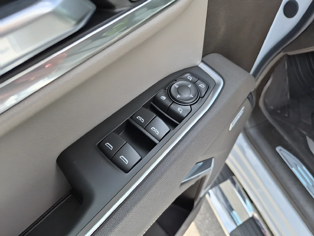 2026 GMC Sierra 1500 SLT - Photo 16
