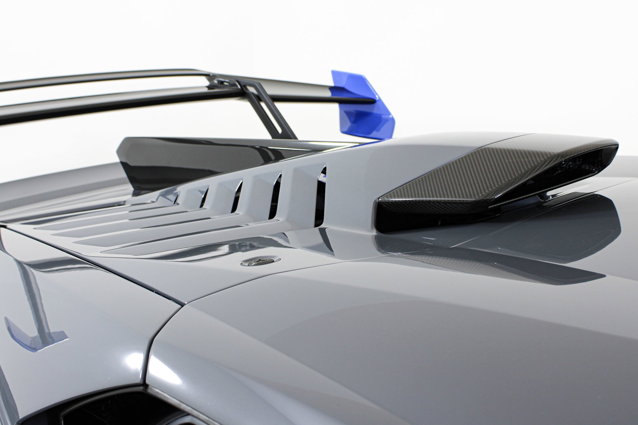 Used 2023 Gray Lamborghini  image 13