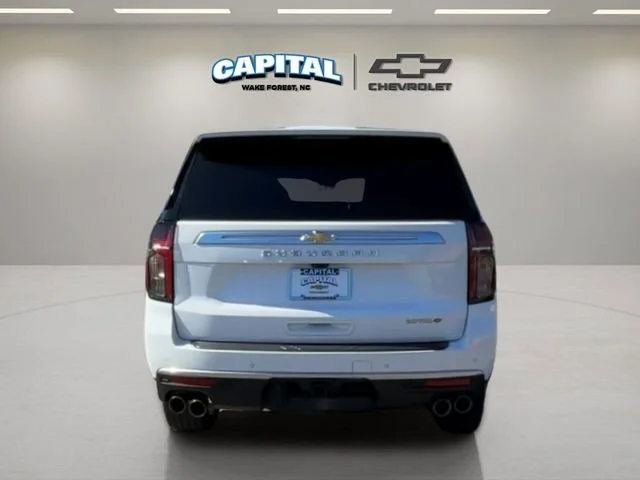 Used 2024 Summit White Chevrolet High Country image 4