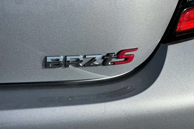 New 2026 ICE SILVER METALLIC Subaru tS image 22