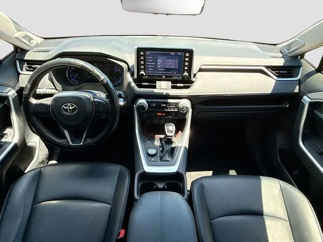 Used 2020 Silver Sky Metallic Toyota Hybrid Limited image 16