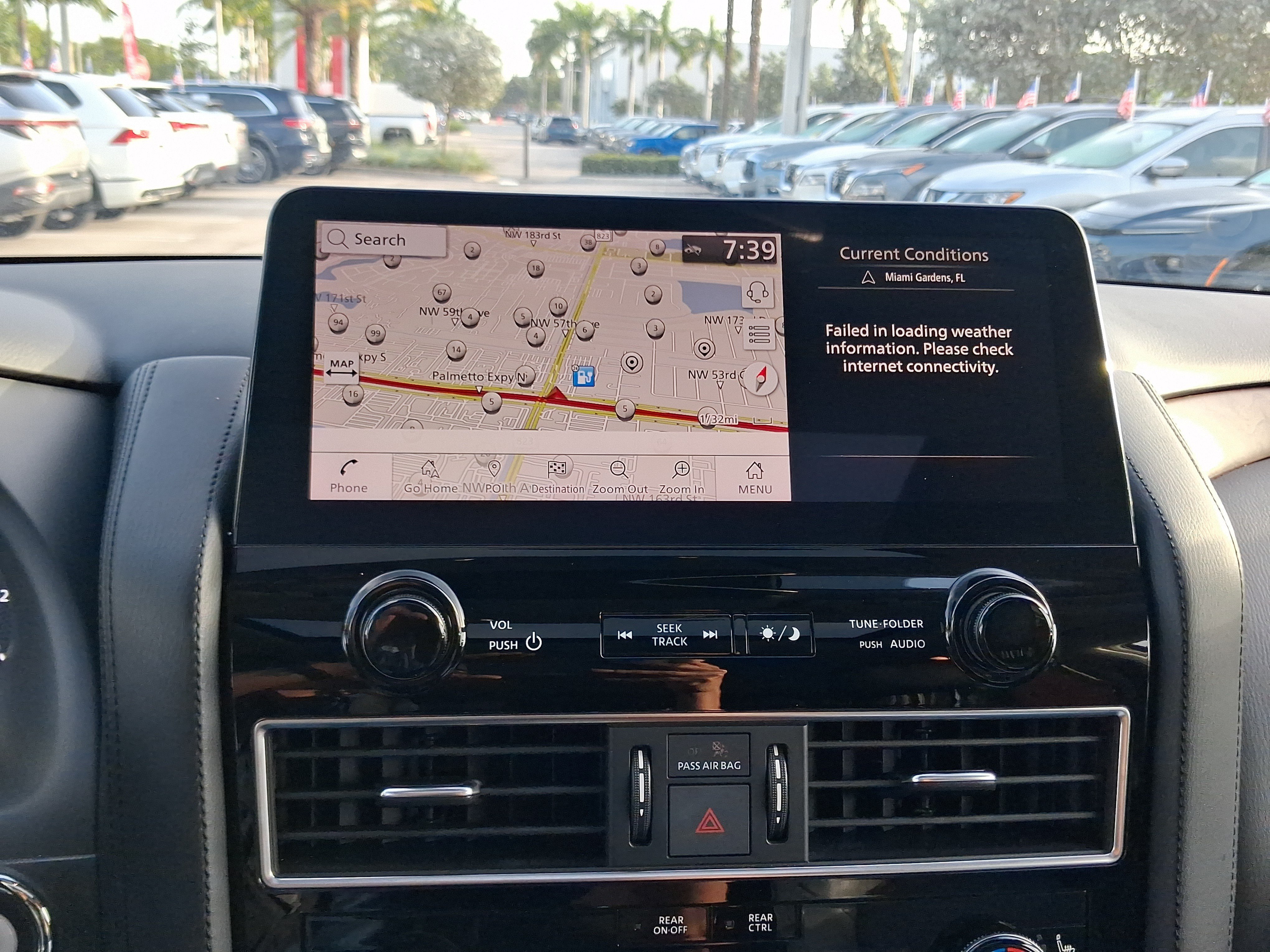 Certified Used 2022 White Nissan SL image 22
