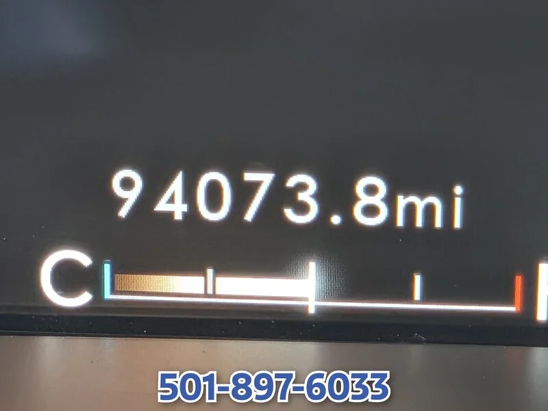 Used 2020 White LINCOLN RESERVE 4X4 image 29