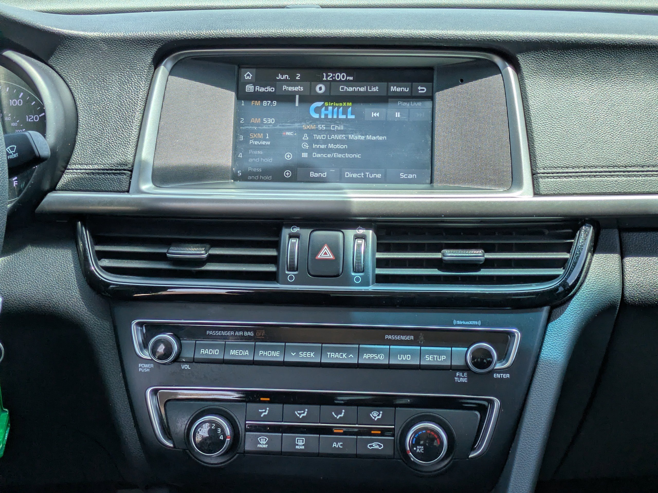 Used 2018 Titanium Silver Kia LX image 16