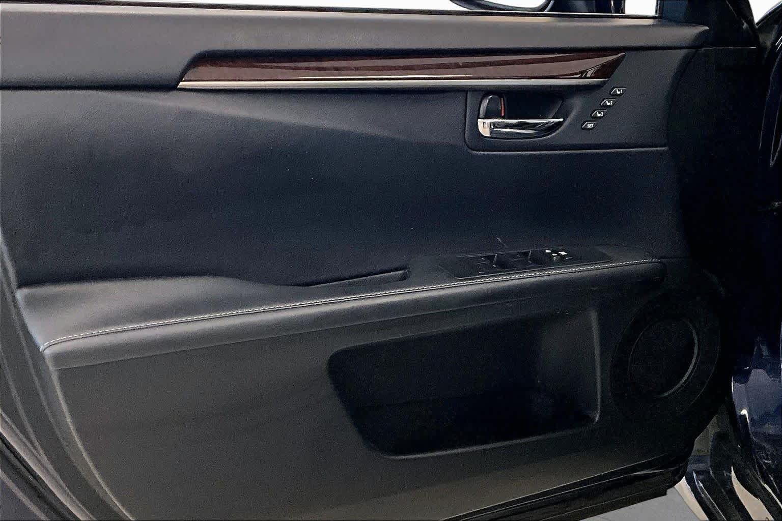 Used 2015 Deep Sea Mica Lexus  image 19