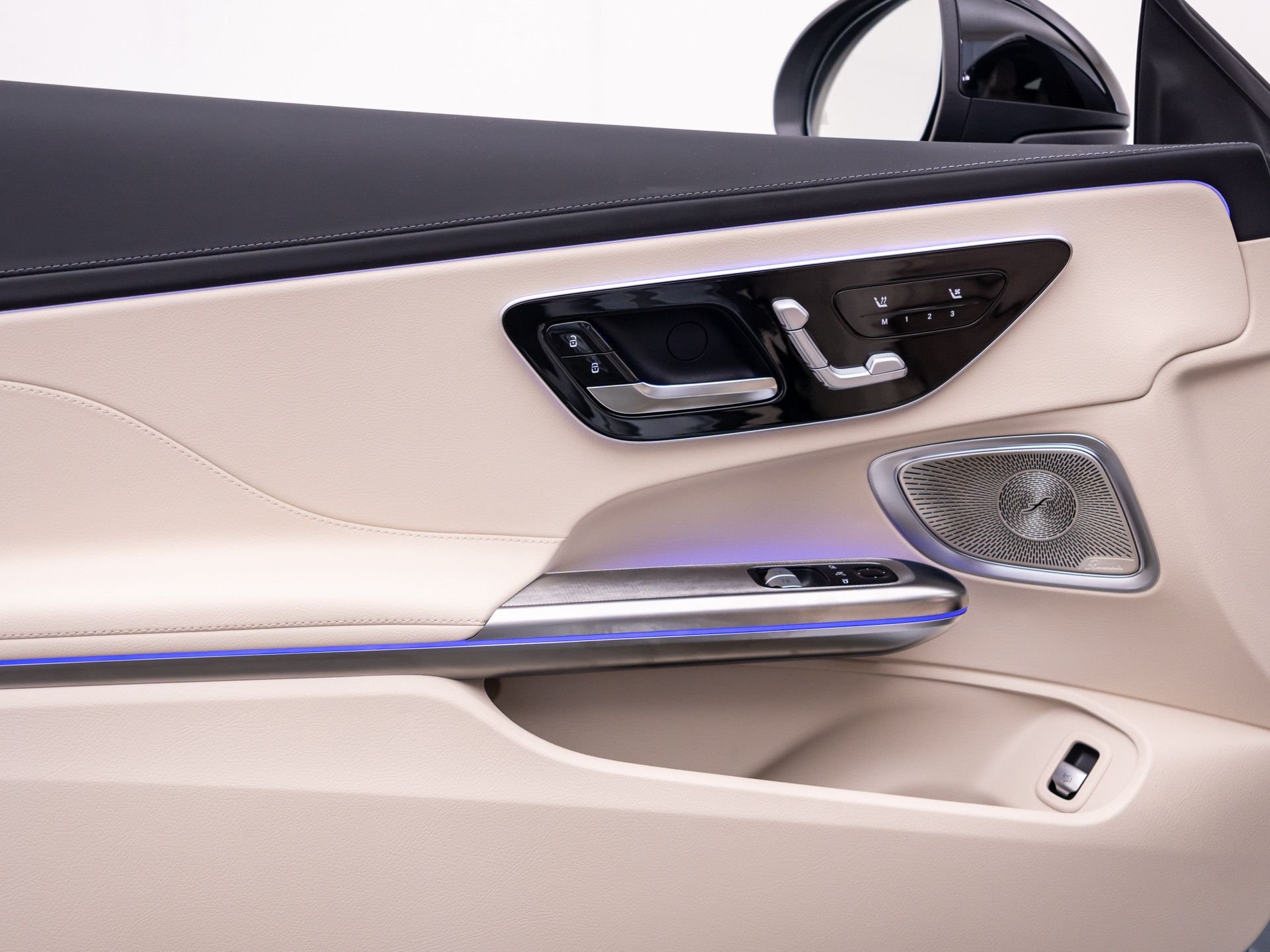 New 2027 Cirrus Silver Metallic Mercedes-Benz CLE 450 image 12