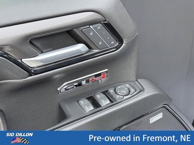 Used 2024 Onyx Black GMC AT4 image 15